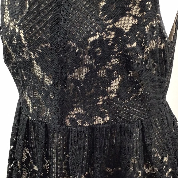 Free People black lace cutout dress 6 - Picture 4 of 12